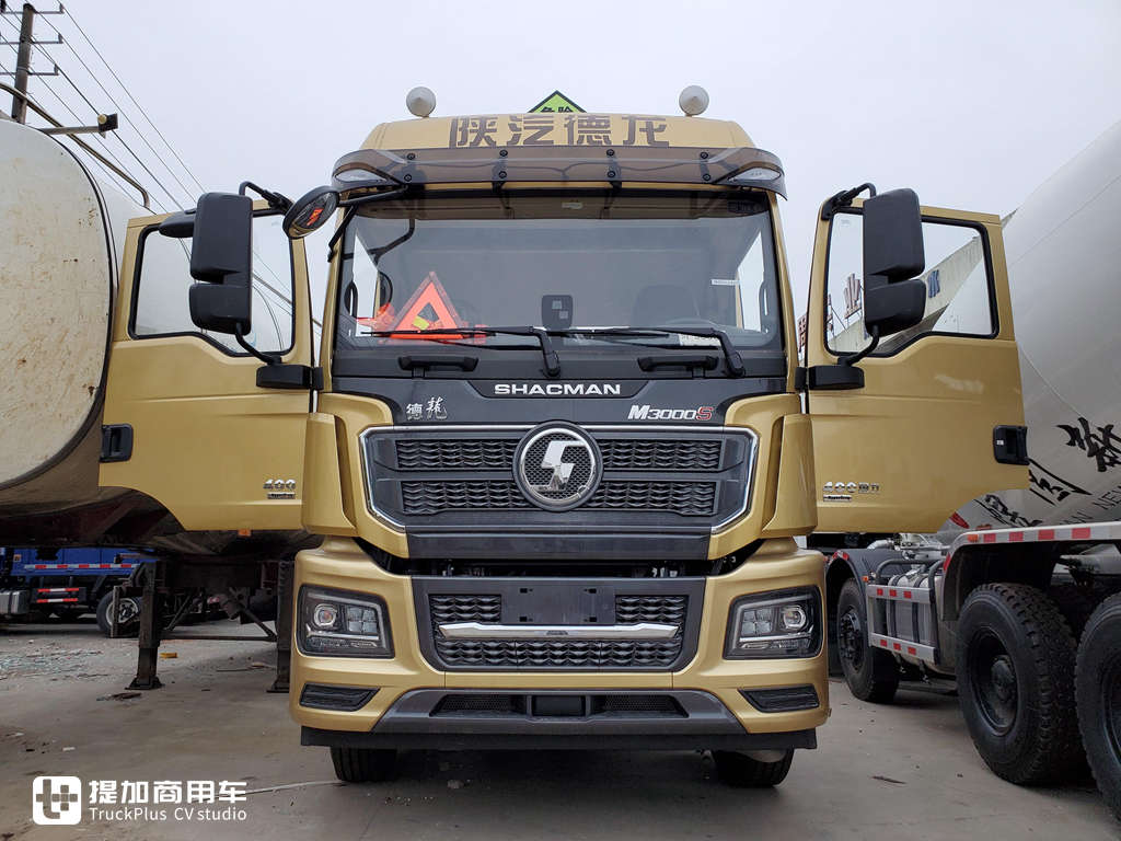 400马力潍柴,内饰升级的真实用,陕汽德龙M3000S危运之星国六牵引车实拍 - 第2张 - 提加商用车网 400马力潍柴,内饰升级的真实用,陕汽德龙M3000S危运之星国六牵引车实拍 - 第2张