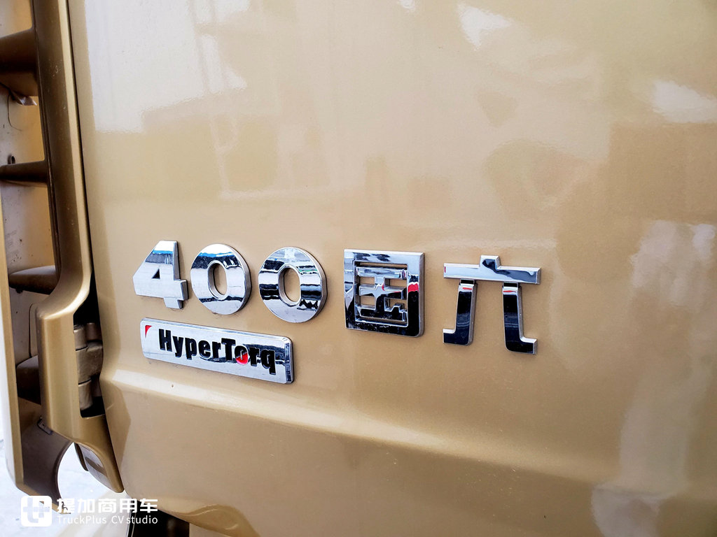 400马力潍柴,内饰升级的真实用,陕汽德龙M3000S危运之星国六牵引车实拍 - 第8张 - 提加商用车网 400马力潍柴,内饰升级的真实用,陕汽德龙M3000S危运之星国六牵引车实拍 - 第8张