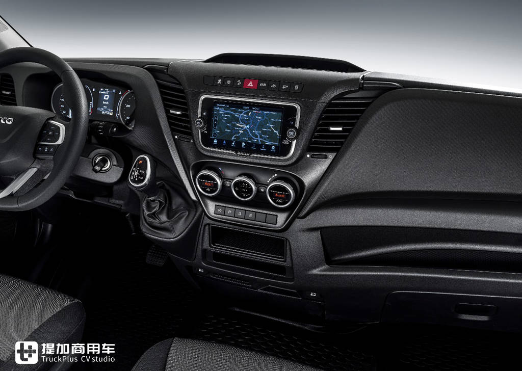 依维柯发布新一代Daily轻型商用车和小改款S-WAY牵引车,带您看看都有哪些升级改进 - 第10张 - 提加商用车网 依维柯发布新一代Daily轻型商用车和小改款S-WAY牵引车,带您看看都有哪些升级改进 - 第10张