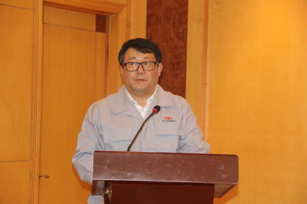 汉马科技集团召开干部大会 宣布新一届董事会和经营班子主要领导任命 - 第5张 - 提加商用车网 汉马科技集团召开干部大会 宣布新一届董事会和经营班子主要领导任命 - 第5张