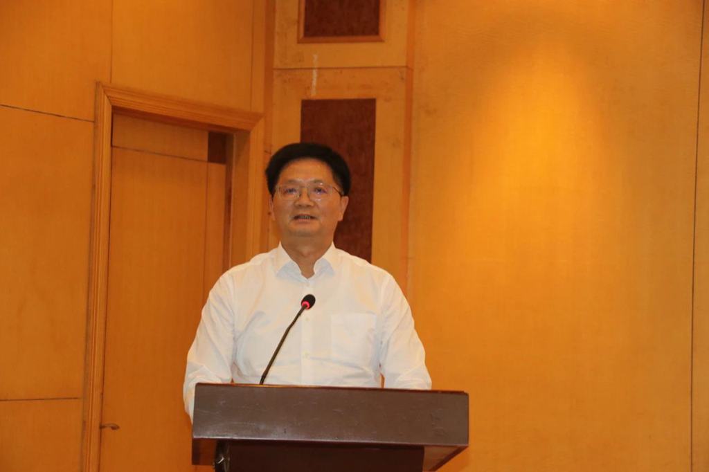 汉马科技集团召开干部大会 宣布新一届董事会和经营班子主要领导任命 - 第8张 - 提加商用车网 汉马科技集团召开干部大会 宣布新一届董事会和经营班子主要领导任命 - 第8张