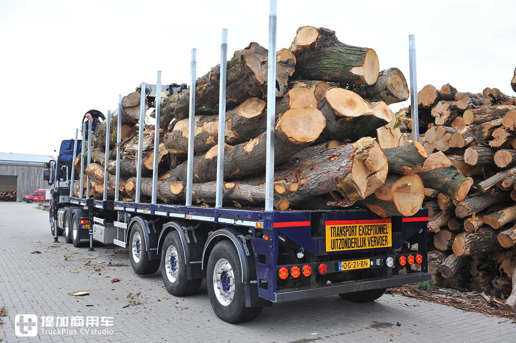 国内几乎见不到的卡车,专为运原木打造,这台雷诺C520配置真独特 - 第11张 - 提加商用车网 国内几乎见不到的卡车,专为运原木打造,这台雷诺C520配置真独特 - 第11张