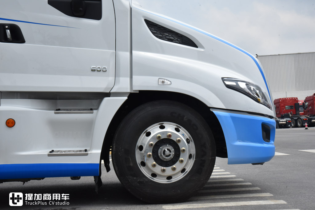 国内首款卧铺在车顶的卡车?还有一系列房车化配置,乘龙T7C生活舱牵引车实拍 - 第10张 - 提加商用车网 国内首款卧铺在车顶的卡车?还有一系列房车化配置,乘龙T7C生活舱牵引车实拍 - 第10张