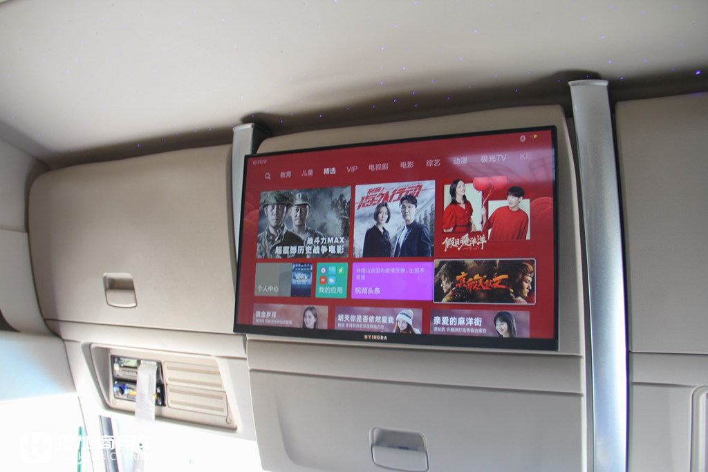 驾驶室加长75厘米,房车化配置的美式长头卡车来了,乘龙T7L智慧+房车实拍 - 第26张 - 提加商用车网 驾驶室加长75厘米,房车化配置的美式长头卡车来了,乘龙T7L智慧+房车实拍 - 第26张