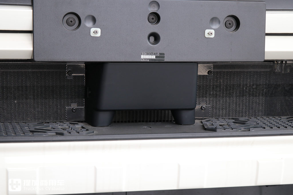 这是国内销售的新一代曼恩TGX牵引车顶配车型?这配置卖80多万,优势明显! - 第7张 - 提加商用车网 这是国内销售的新一代曼恩TGX牵引车顶配车型?这配置卖80多万,优势明显! - 第7张