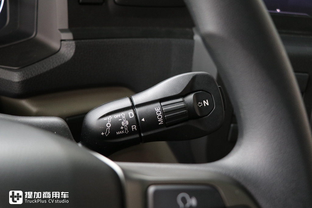 这是国内销售的新一代曼恩TGX牵引车顶配车型?这配置卖80多万,优势明显! - 第15张 - 提加商用车网 这是国内销售的新一代曼恩TGX牵引车顶配车型?这配置卖80多万,优势明显! - 第15张