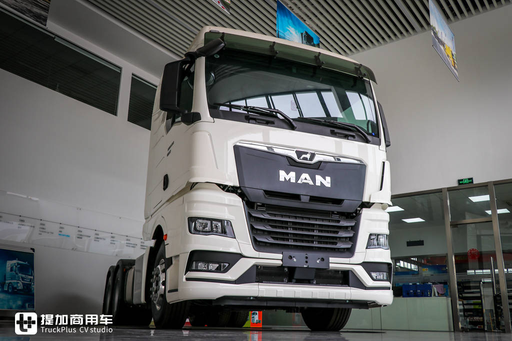 这是国内销售的新一代曼恩TGX牵引车顶配车型?这配置卖80多万,优势明显! - 第33张 - 提加商用车网 这是国内销售的新一代曼恩TGX牵引车顶配车型?这配置卖80多万,优势明显! - 第33张