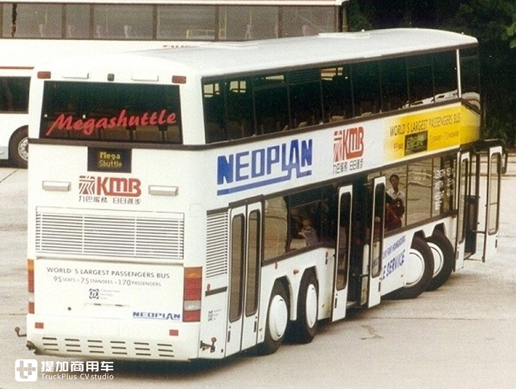 最大客容量170人,至今未被超越,带您见识客容量最大的单体公交车 - 第11张 - 提加商用车网 最大客容量170人,至今未被超越,带您见识客容量最大的单体公交车 - 第11张