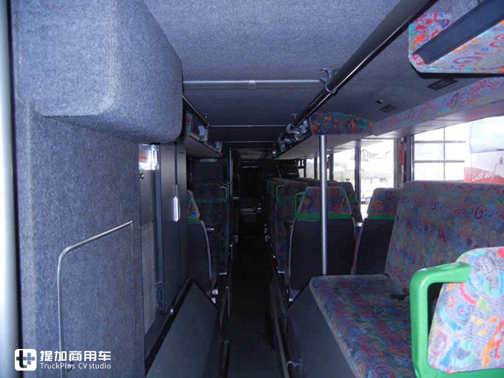 最大客容量170人,至今未被超越,带您见识客容量最大的单体公交车 - 第13张 - 提加商用车网 最大客容量170人,至今未被超越,带您见识客容量最大的单体公交车 - 第13张