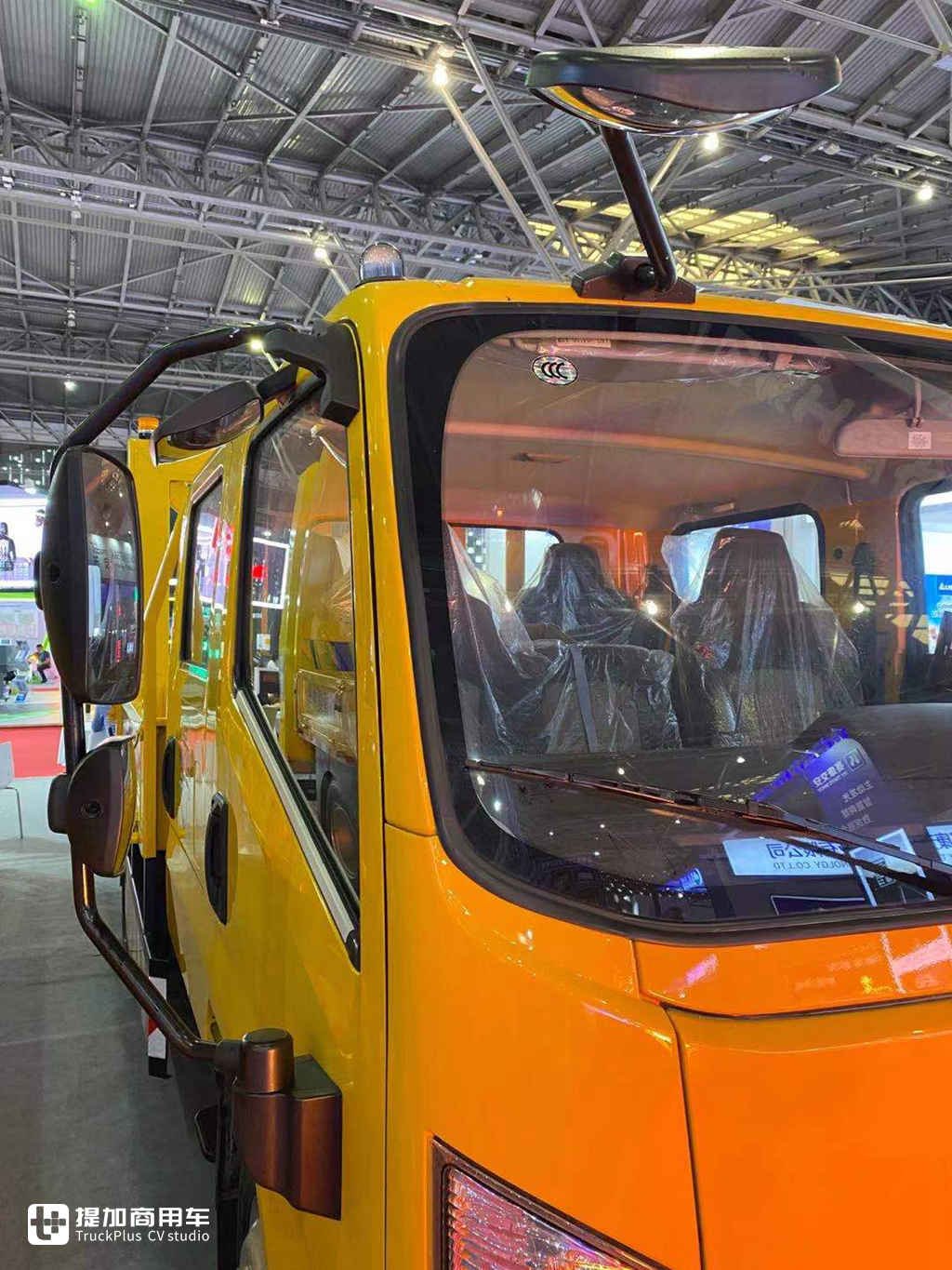 荷兰进口防撞模块,江铃凯运底盘,带您见识一款徐工打造的防撞缓冲车 - 第5张 - 提加商用车网 荷兰进口防撞模块,江铃凯运底盘,带您见识一款徐工打造的防撞缓冲车 - 第5张