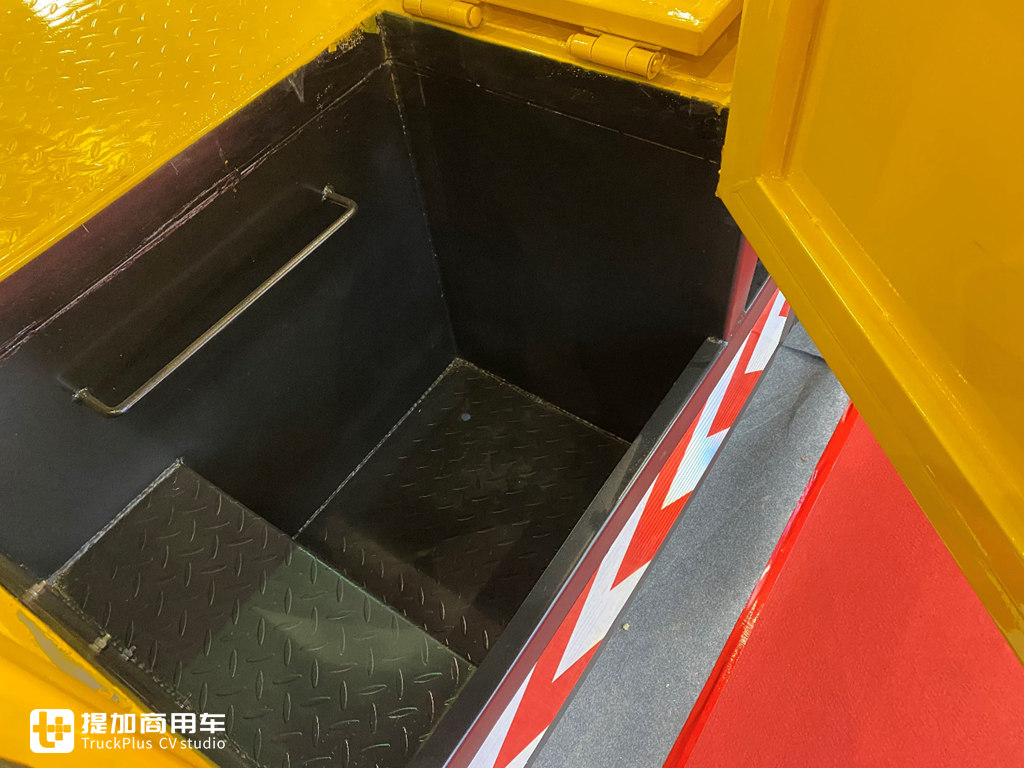 荷兰进口防撞模块,江铃凯运底盘,带您见识一款徐工打造的防撞缓冲车 - 第15张 - 提加商用车网 荷兰进口防撞模块,江铃凯运底盘,带您见识一款徐工打造的防撞缓冲车 - 第15张