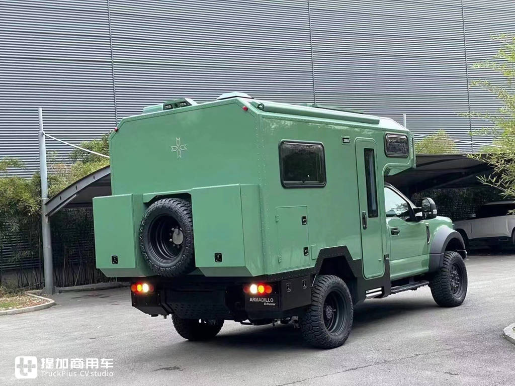 福特F550皮卡底盘打造,越野与享受生活两不误,阿莫迪罗锐行者越野房车实拍 - 第6张 - 提加商用车网 福特F550皮卡底盘打造,越野与享受生活两不误,阿莫迪罗锐行者越野房车实拍 - 第6张