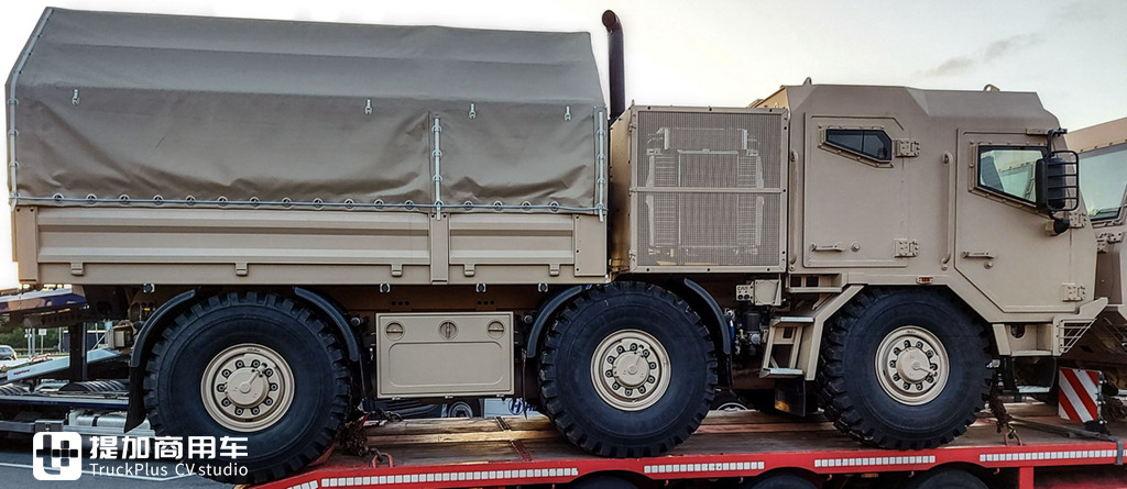 新时代的太脱拉魅力依旧,6X6驱动,带您见识一辆太脱拉T815军用卡车 - 第21张 - 提加商用车网 新时代的太脱拉魅力依旧,6X6驱动,带您见识一辆太脱拉T815军用卡车 - 第21张