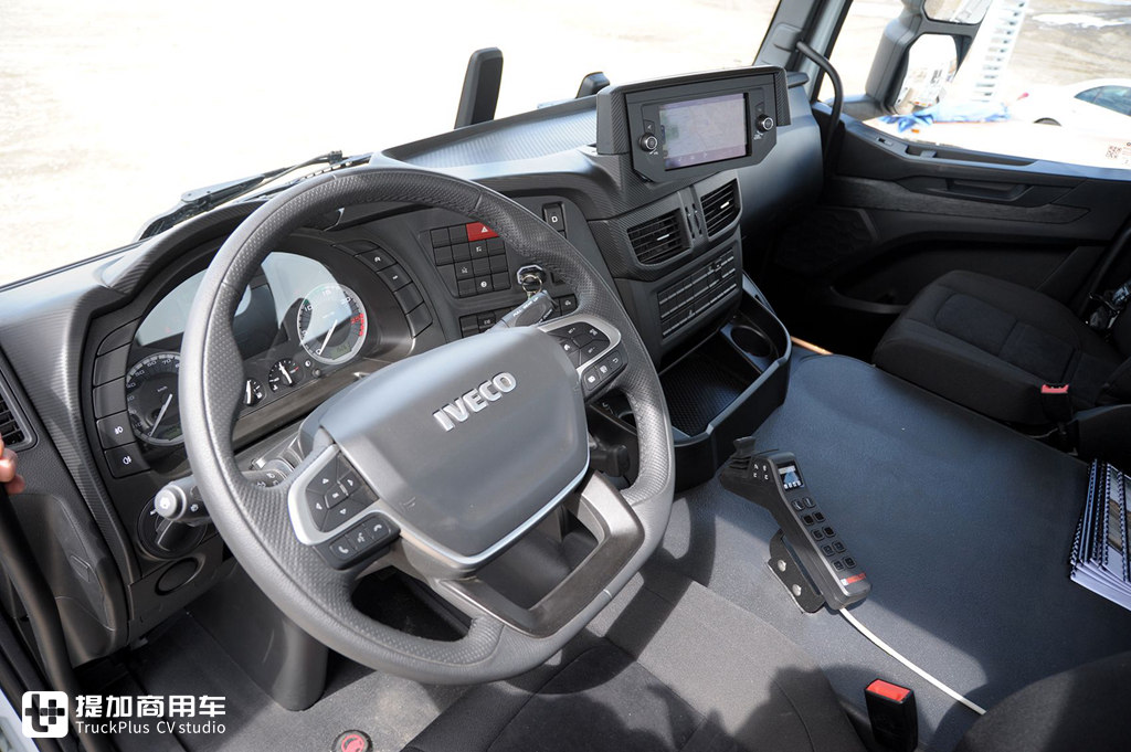 太脱拉、雷诺、依维柯三雄争霸,Bigtruck六大欧卡自卸车横评下篇 - 第5张 - 提加商用车网 太脱拉、雷诺、依维柯三雄争霸,Bigtruck六大欧卡自卸车横评下篇 - 第5张