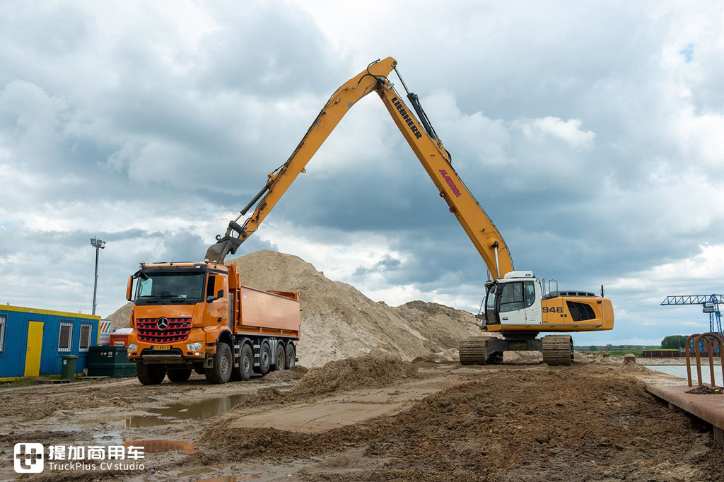 太脱拉、雷诺、依维柯三雄争霸,Bigtruck六大欧卡自卸车横评下篇 - 第24张 - 提加商用车网 太脱拉、雷诺、依维柯三雄争霸,Bigtruck六大欧卡自卸车横评下篇 - 第24张