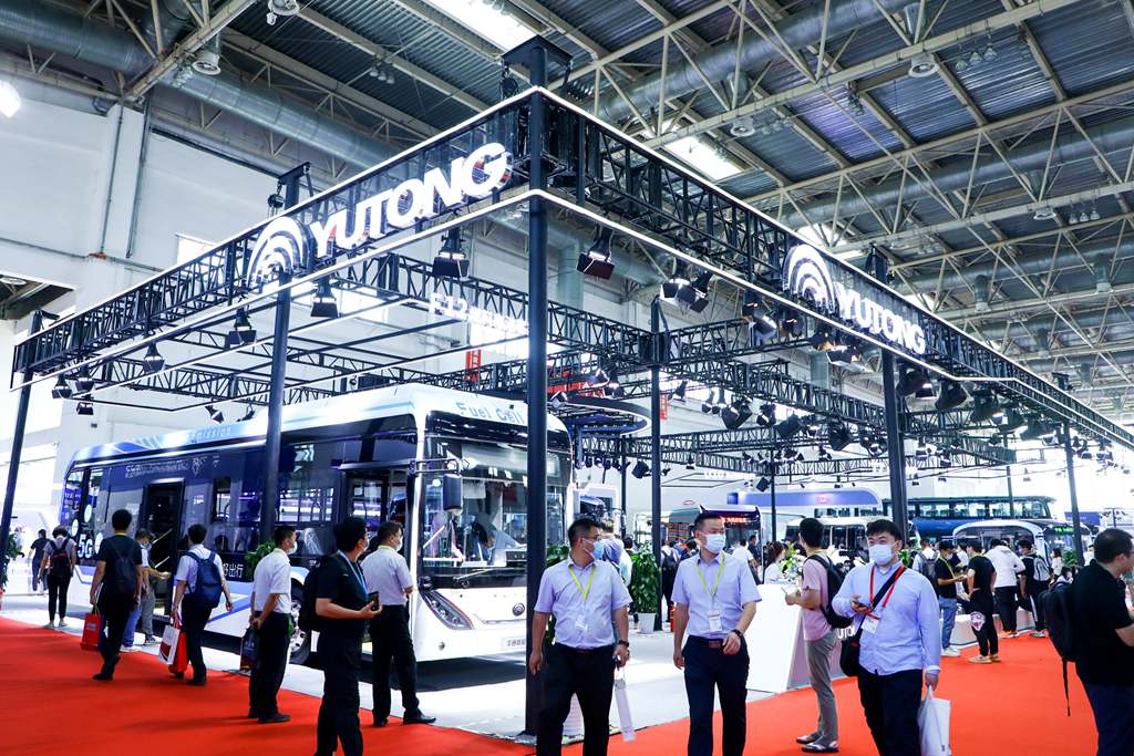 6米微循环小巴全国首发！宇通“智造”闪耀2021道路运输展 - 第1张