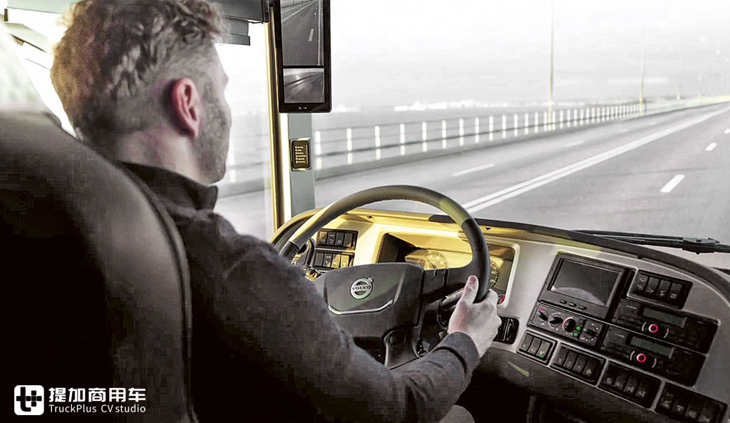 4米车高,既是城市公交又是长途大巴,带您领略沃尔沃9700 DD新款双层巴士的魅力 - 第10张 - 提加商用车网 4米车高,既是城市公交又是长途大巴,带您领略沃尔沃9700 DD新款双层巴士的魅力 - 第10张