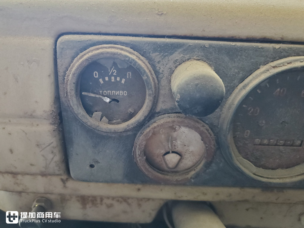 真正的老卡车,最早生产于1948年,国内现存的前苏联嘎斯63载货车实拍 - 第12张 - 提加商用车网 真正的老卡车,最早生产于1948年,国内现存的前苏联嘎斯63载货车实拍 - 第12张