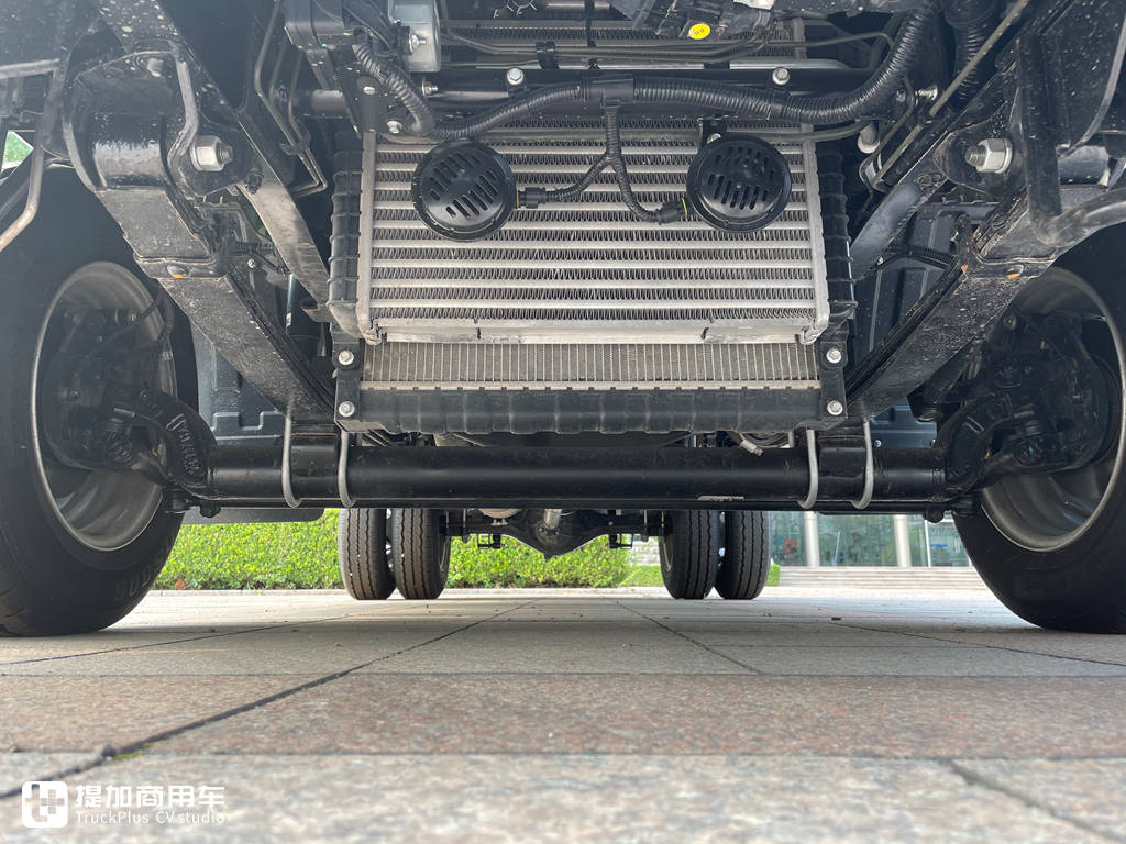 多彩外观真正轿卡内饰,还有减震座椅,国民好小卡领航S1实拍 - 第13张 - 提加商用车网 多彩外观真正轿卡内饰,还有减震座椅,国民好小卡领航S1实拍 - 第13张