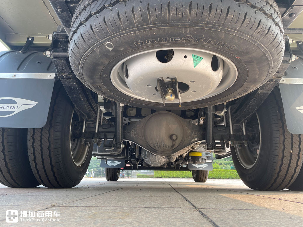 多彩外观真正轿卡内饰,还有减震座椅,国民好小卡领航S1实拍 - 第17张 - 提加商用车网 多彩外观真正轿卡内饰,还有减震座椅,国民好小卡领航S1实拍 - 第17张