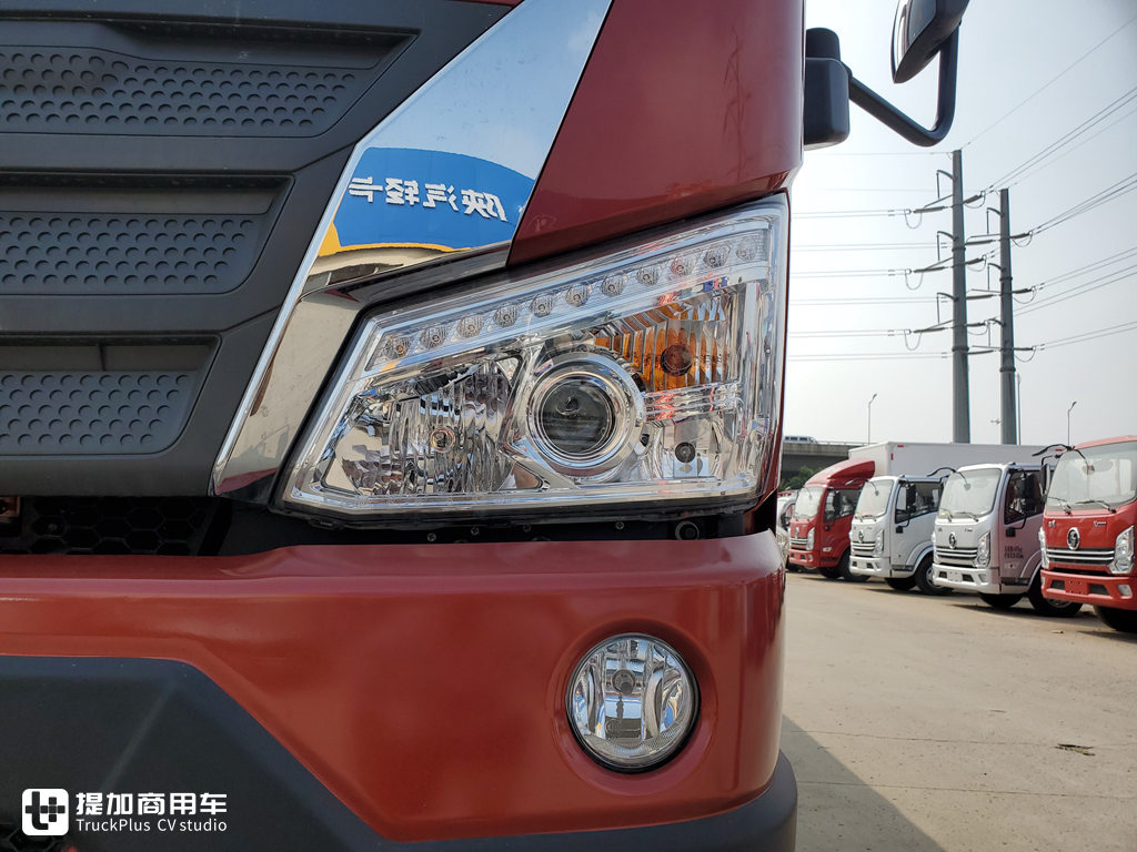 年轻人的入门卡车,妥妥的回本神器,时代领航ES5载货车实拍 - 第4张 - 提加商用车网 年轻人的入门卡车,妥妥的回本神器,时代领航ES5载货车实拍 - 第4张