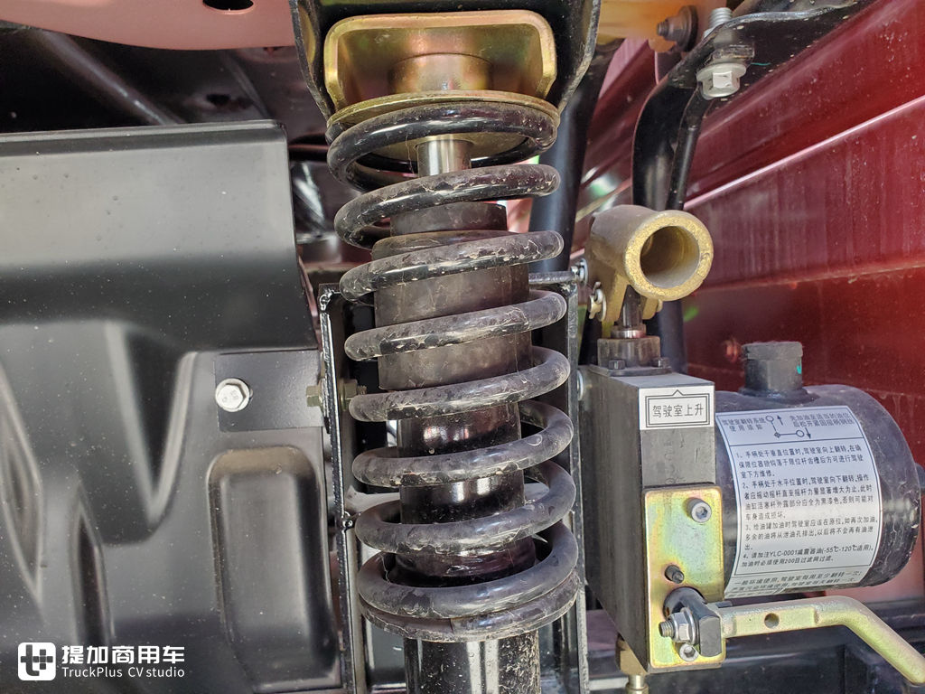 年轻人的入门卡车,妥妥的回本神器,时代领航ES5载货车实拍 - 第6张 - 提加商用车网 年轻人的入门卡车,妥妥的回本神器,时代领航ES5载货车实拍 - 第6张