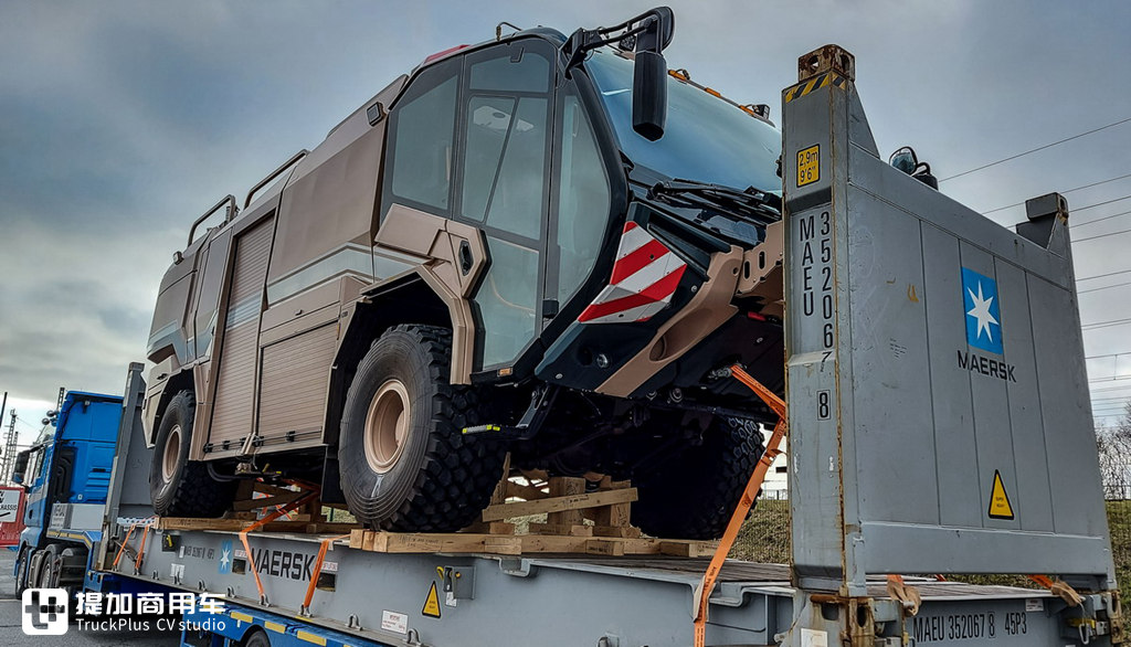 全球机场消防的绝对战力,美国空军订购的卢森宝亚美洲豹4X4机场消防车实拍 - 第2张 - 提加商用车网 全球机场消防的绝对战力,美国空军订购的卢森宝亚美洲豹4X4机场消防车实拍 - 第2张