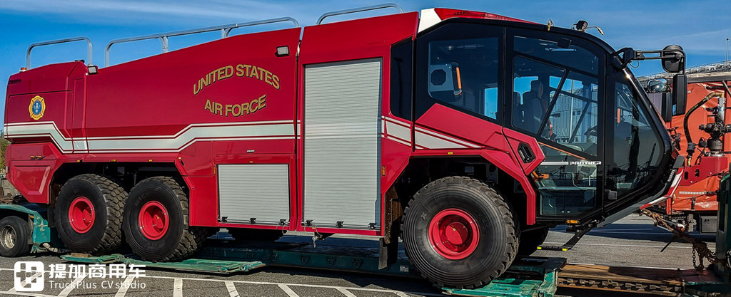 全球机场消防的绝对战力,美国空军订购的卢森宝亚美洲豹4X4机场消防车实拍 - 第3张 - 提加商用车网 全球机场消防的绝对战力,美国空军订购的卢森宝亚美洲豹4X4机场消防车实拍 - 第3张