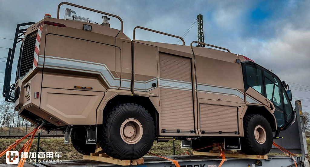 全球机场消防的绝对战力,美国空军订购的卢森宝亚美洲豹4X4机场消防车实拍 - 第13张 - 提加商用车网 全球机场消防的绝对战力,美国空军订购的卢森宝亚美洲豹4X4机场消防车实拍 - 第13张