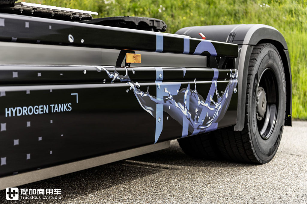 奔驰GenH2氢燃料电池卡车已完成初期测试,即将投入大规模路试 - 第9张 - 提加商用车网 奔驰GenH2氢燃料电池卡车已完成初期测试,即将投入大规模路试 - 第9张