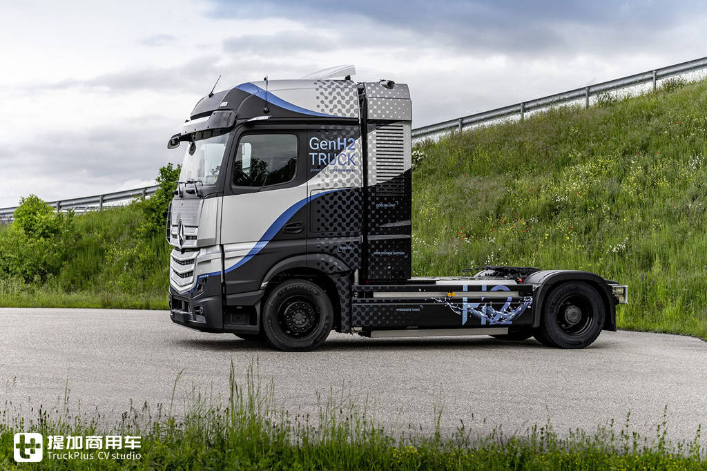 奔驰GenH2氢燃料电池卡车已完成初期测试,即将投入大规模路试 - 第11张 - 提加商用车网 奔驰GenH2氢燃料电池卡车已完成初期测试,即将投入大规模路试 - 第11张