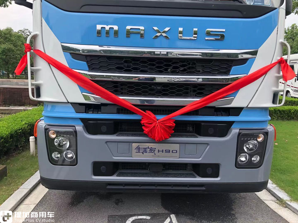 少见的国产重卡底盘打造的房车,内部面积近30平,上汽大通H90 A型房车实拍 - 第5张 - 提加商用车网 少见的国产重卡底盘打造的房车,内部面积近30平,上汽大通H90 A型房车实拍 - 第5张