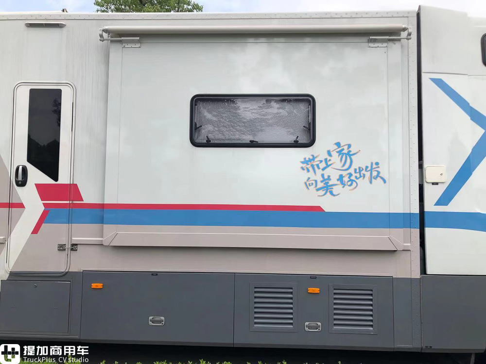 少见的国产重卡底盘打造的房车,内部面积近30平,上汽大通H90 A型房车实拍 - 第12张 - 提加商用车网 少见的国产重卡底盘打造的房车,内部面积近30平,上汽大通H90 A型房车实拍 - 第12张
