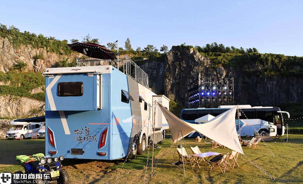 少见的国产重卡底盘打造的房车,内部面积近30平,上汽大通H90 A型房车实拍 - 第21张 - 提加商用车网 少见的国产重卡底盘打造的房车,内部面积近30平,上汽大通H90 A型房车实拍 - 第21张