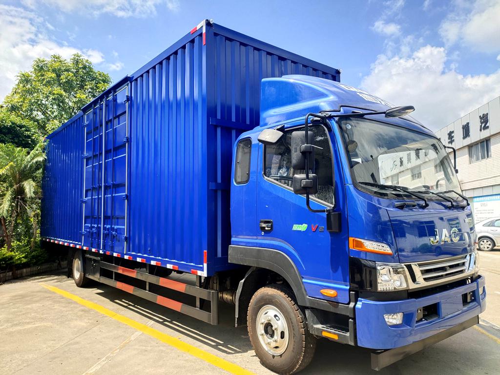 为什么轻抛、快递运输都喜欢江淮德沃斯大金牛Pro? - 第1张 - 提加商用车网 为什么轻抛、快递运输都喜欢江淮德沃斯大金牛Pro? - 第1张