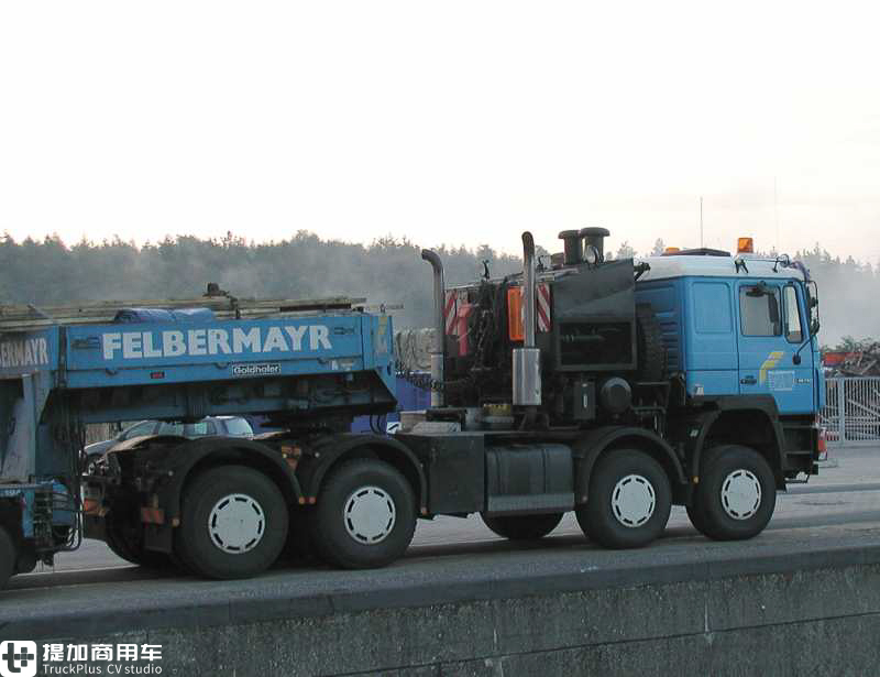 配V12发动机,790马力,再带你看看Felbermayr公司的ÖAF48.792大件牵引车 - 第16张 - 提加商用车网 配V12发动机,790马力,再带你看看Felbermayr公司的ÖAF48.792大件牵引车 - 第16张