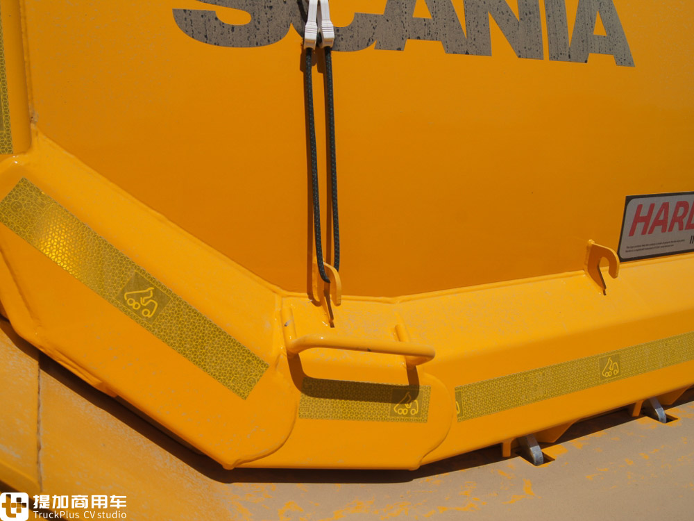 8X8全驱还是手动挡,斯堪尼亚在波兰推出的新一代P系XT自卸车,性能真暴力 - 第21张 - 提加商用车网 8X8全驱还是手动挡,斯堪尼亚在波兰推出的新一代P系XT自卸车,性能真暴力 - 第21张