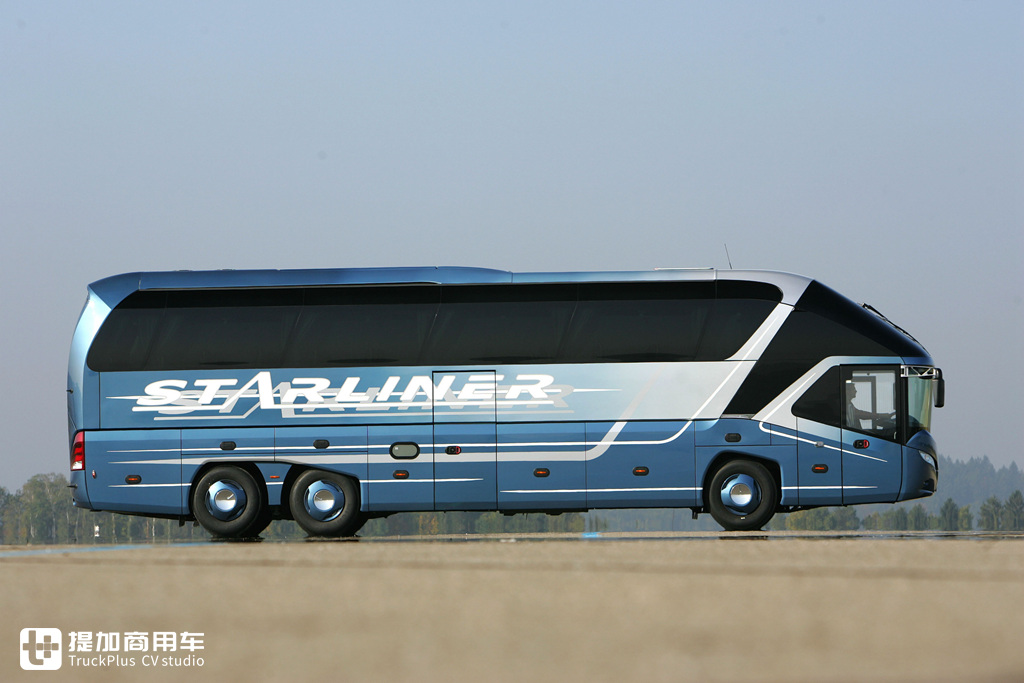 高端舒适客车典范,带您回忆尼奥普兰Starliner豪华大巴的发展历程 - 第7张 - 提加商用车网 高端舒适客车典范,带您回忆尼奥普兰Starliner豪华大巴的发展历程 - 第7张
