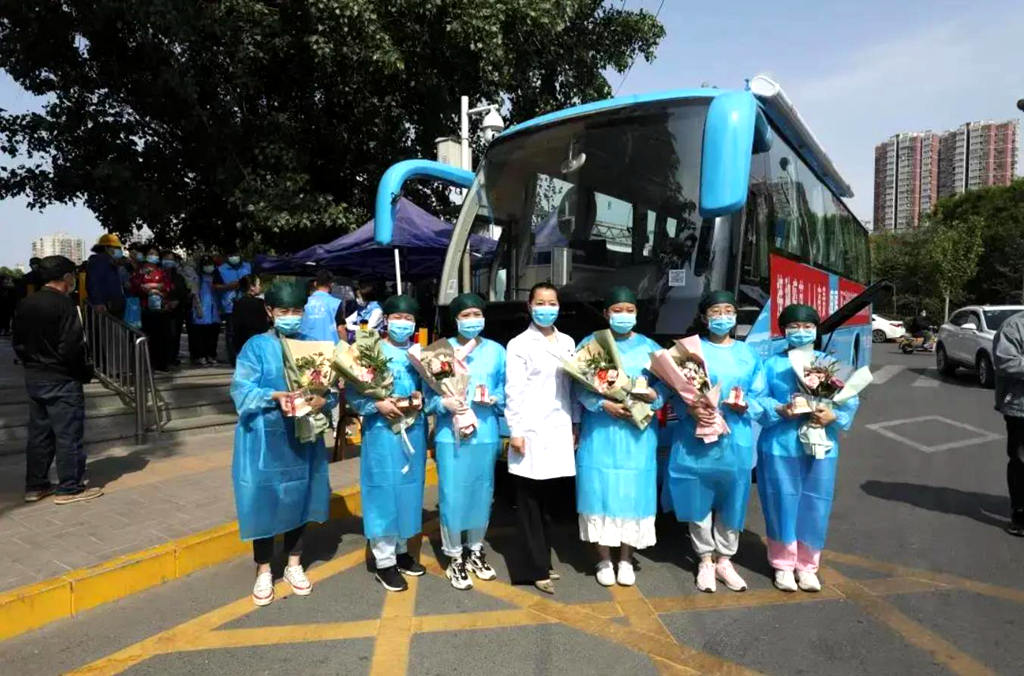 欧辉疫苗接种车助力福清市抗疫,献礼第四届中国医师节 - 第6张 - 提加商用车网 欧辉疫苗接种车助力福清市抗疫,献礼第四届中国医师节 - 第6张