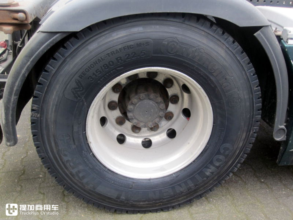 搭载V10发动机,上世纪90年代就高达603马力,这款曼恩F2000牵引车你肯定没有见过 - 第24张 - 提加商用车网 搭载V10发动机,上世纪90年代就高达603马力,这款曼恩F2000牵引车你肯定没有见过 - 第24张
