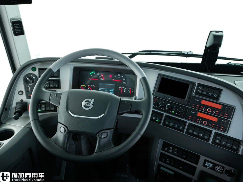 沃尔沃9700 DD双层豪华巴士进入德国市场，来看看媒体对它的试乘感受 - 第13张