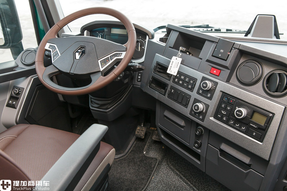 1894Edtion—配置最高的限量车型压轴,再带大家看两款雷诺T限量卡车 - 第5张 - 提加商用车网 1894Edtion—配置最高的限量车型压轴,再带大家看两款雷诺T限量卡车 - 第5张