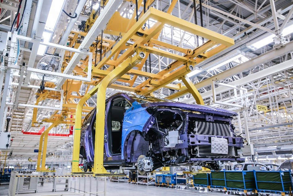 18款人气潮改车型任你pick! “头号玩家”上汽大通MAXUS 成都车展C位出道 - 第12张 - 提加商用车网 18款人气潮改车型任你pick! “头号玩家”上汽大通MAXUS 成都车展C位出道 - 第12张