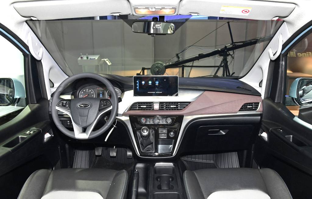 瑞风M3 2022款成都车展智耀登场,凭实力成为商用MPV网联先行者 - 第2张 - 提加商用车网 瑞风M3 2022款成都车展智耀登场,凭实力成为商用MPV网联先行者 - 第2张