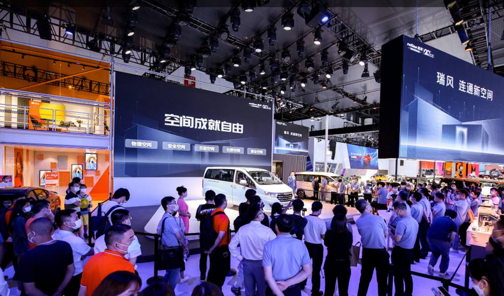 瑞风连通新空间,国潮趋势下的Ta如何开启新国货时代 - 第2张 - 提加商用车网 瑞风连通新空间,国潮趋势下的Ta如何开启新国货时代 - 第2张