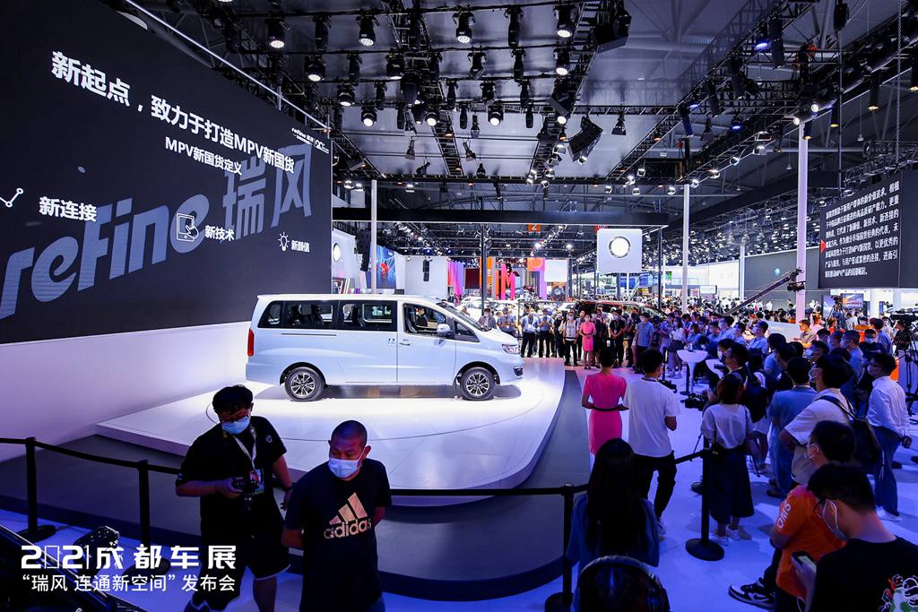 瑞风连通新空间,国潮趋势下的Ta如何开启新国货时代 - 第7张 - 提加商用车网 瑞风连通新空间,国潮趋势下的Ta如何开启新国货时代 - 第7张