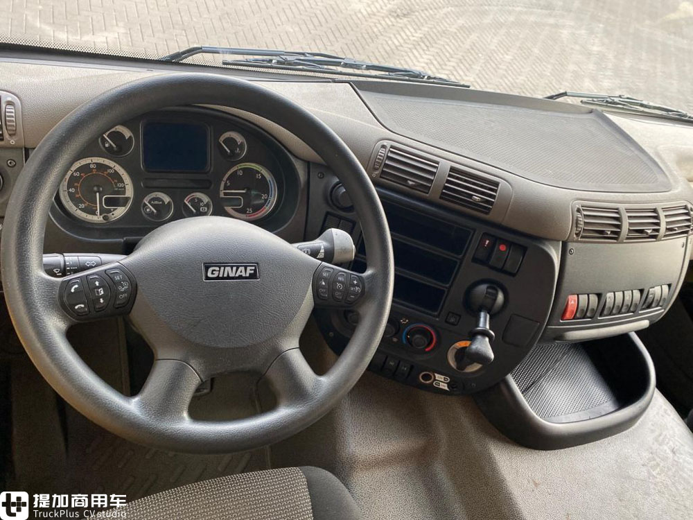 曾被中国恒天收购的荷兰吉纳夫卡车,到底实力如何?实拍吉纳夫5轴自卸车实拍带您好好看看 - 第17张 - 提加商用车网 曾被中国恒天收购的荷兰吉纳夫卡车,到底实力如何?实拍吉纳夫5轴自卸车实拍带您好好看看 - 第17张