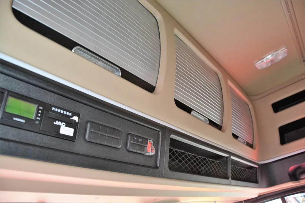 绿通黄金期必须有辆格尔发8×4自动挡载货车 - 第6张 - 提加商用车网 绿通黄金期必须有辆格尔发8×4自动挡载货车 - 第6张