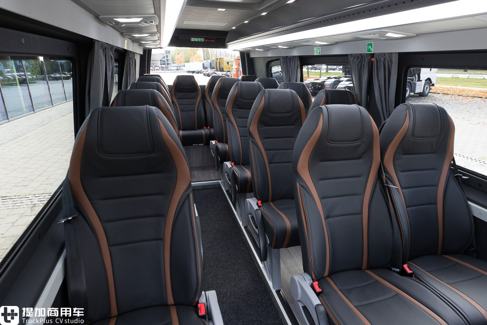 车长近7.4米,共16个乘客座位,曼恩TGE客运小巴车型来袭 - 第16张 - 提加商用车网 车长近7.4米,共16个乘客座位,曼恩TGE客运小巴车型来袭 - 第16张