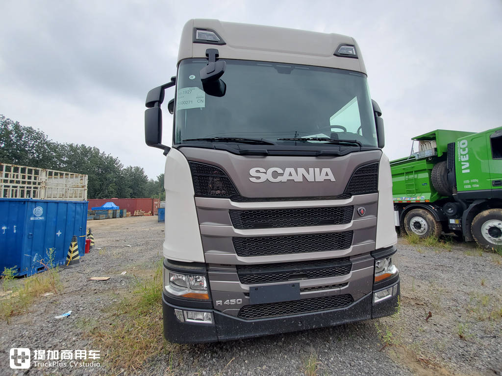 鞍座极低,配置还很特别,你猜这辆斯堪尼亚R450干啥用的? - 第2张 - 提加商用车网 鞍座极低,配置还很特别,你猜这辆斯堪尼亚R450干啥用的? - 第2张